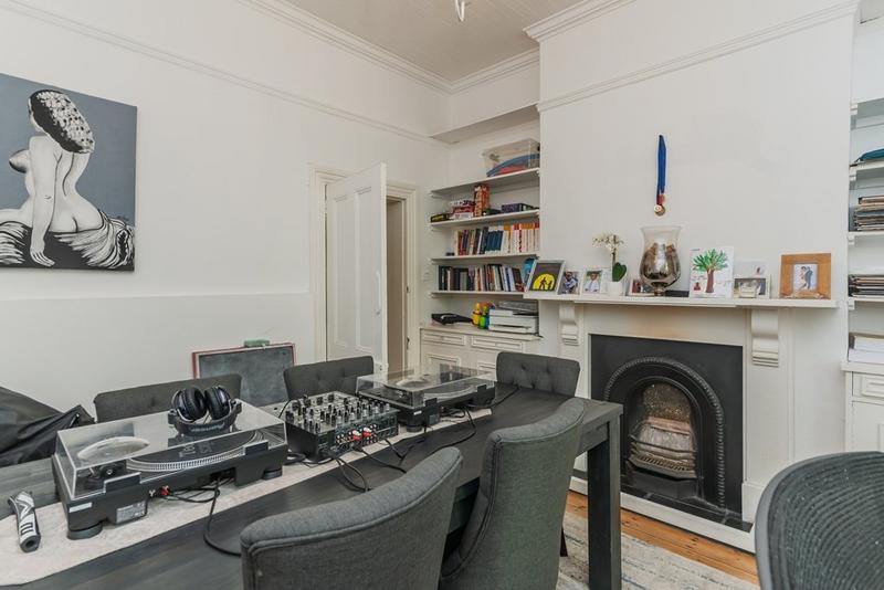 To Let 3 Bedroom Property for Rent in Kenilworth Western Cape